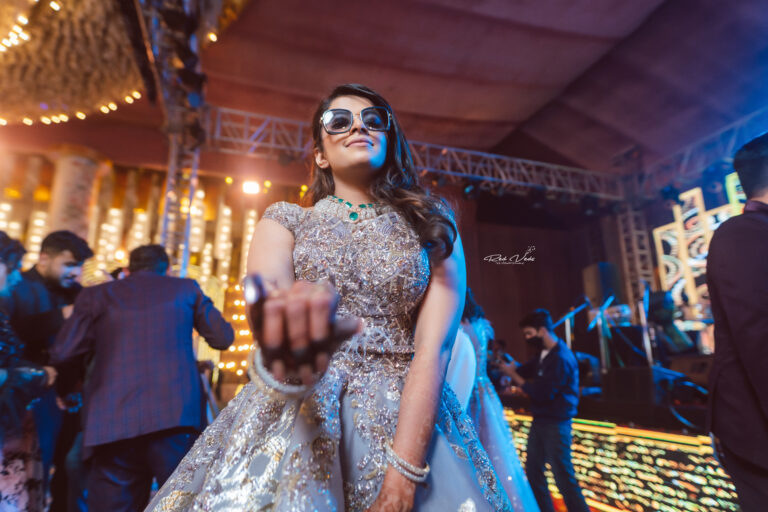 What Is Candid Photography in Wedding