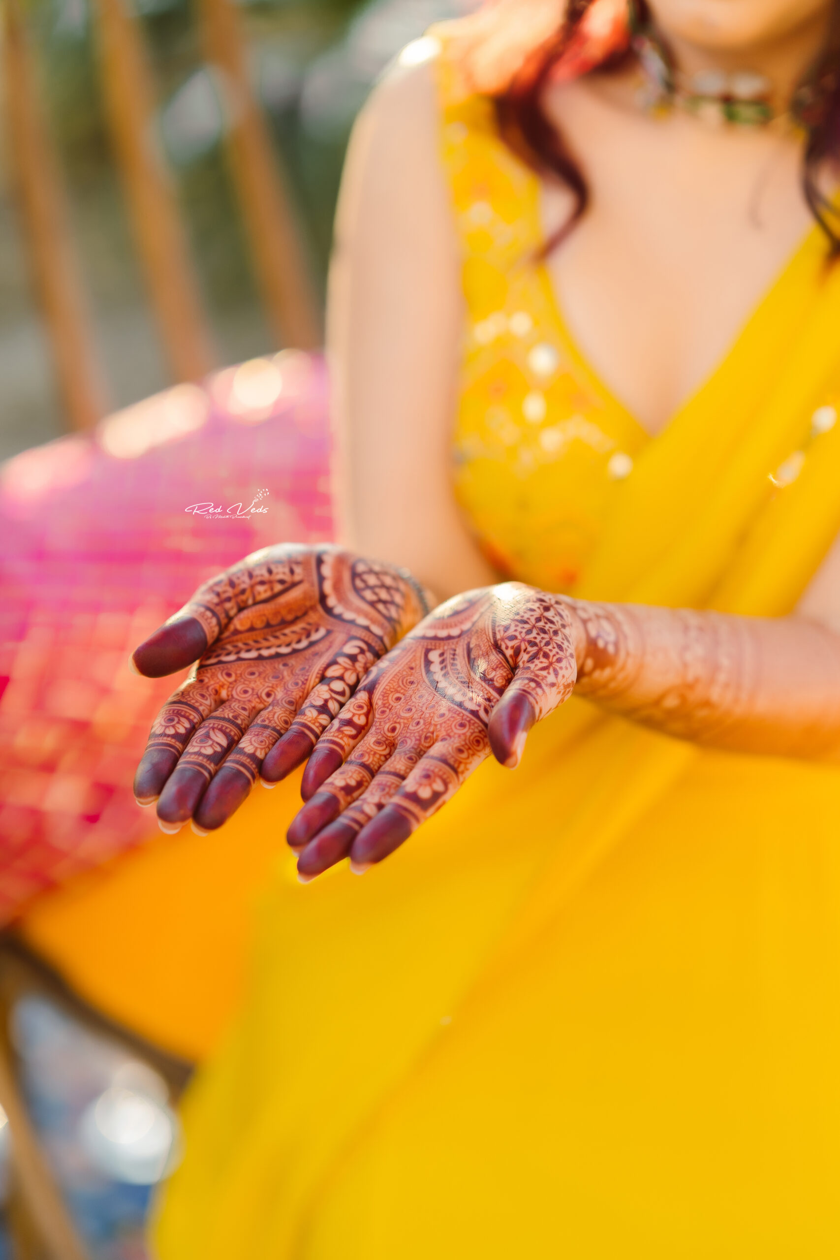 Easy Craft Idea - Mehndi poses for brides. that will light... | Facebook
