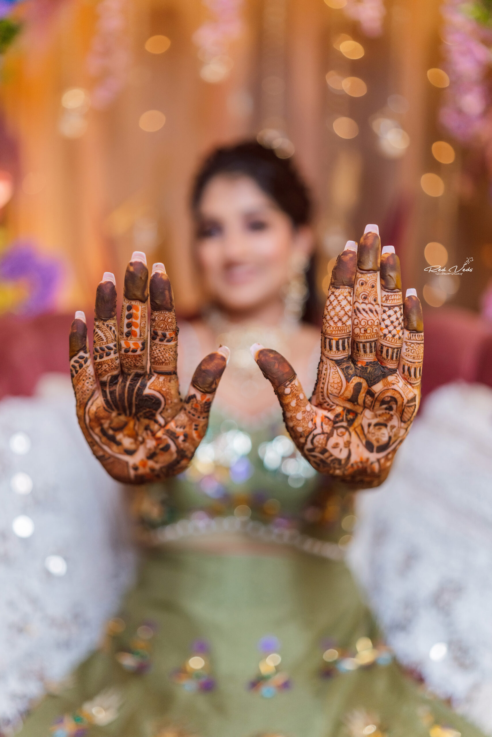 Stylish & Trendy Bridal Haldi Poses – The Weddart Photography