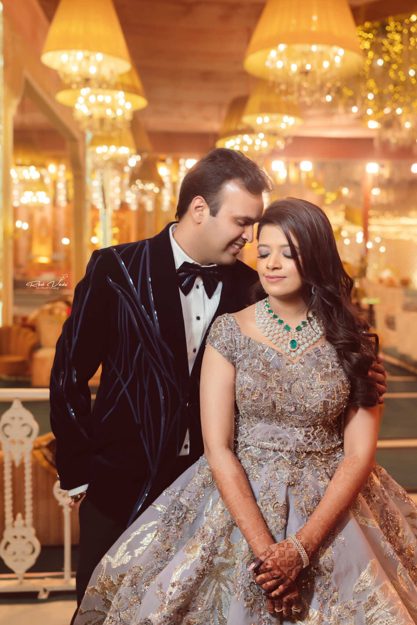 Innovative Indian Wedding Couple Photography Poses You Must Try -  LooksGud.com | Indian bride photography poses, Indian wedding couple  photography, Indian wedding poses